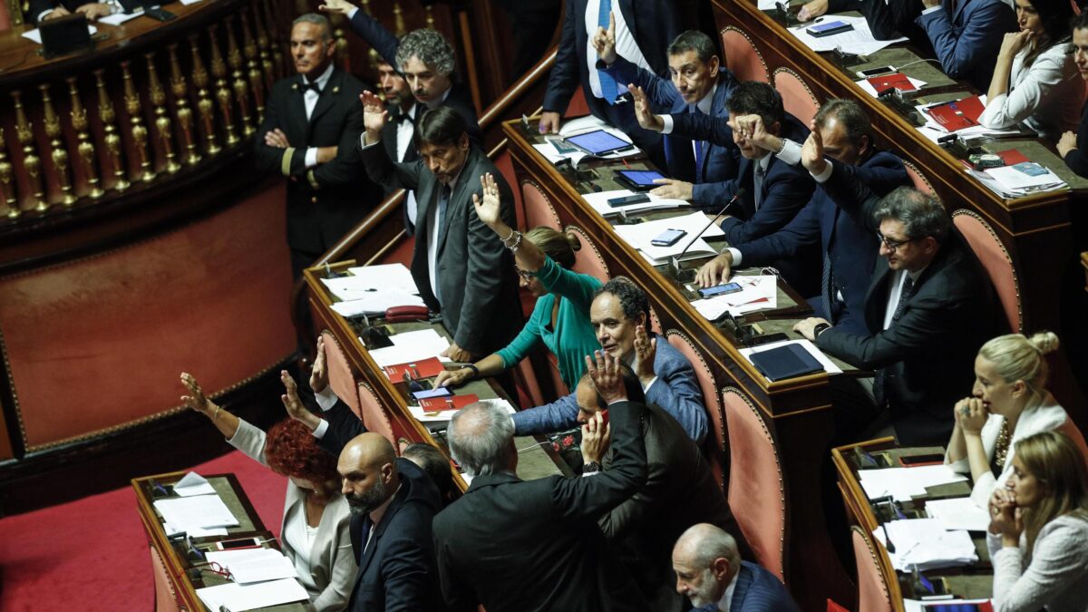 Se non si va a votare entro un mese urne sigillate fino alla primavera