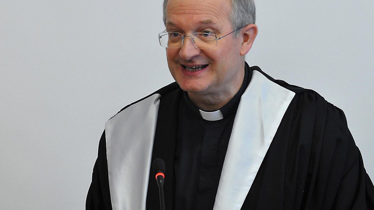 «Seguaci di Wojtyla trattati peggio degli eretici»