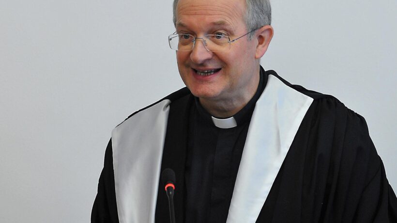 «Seguaci di Wojtyla trattati peggio degli eretici»