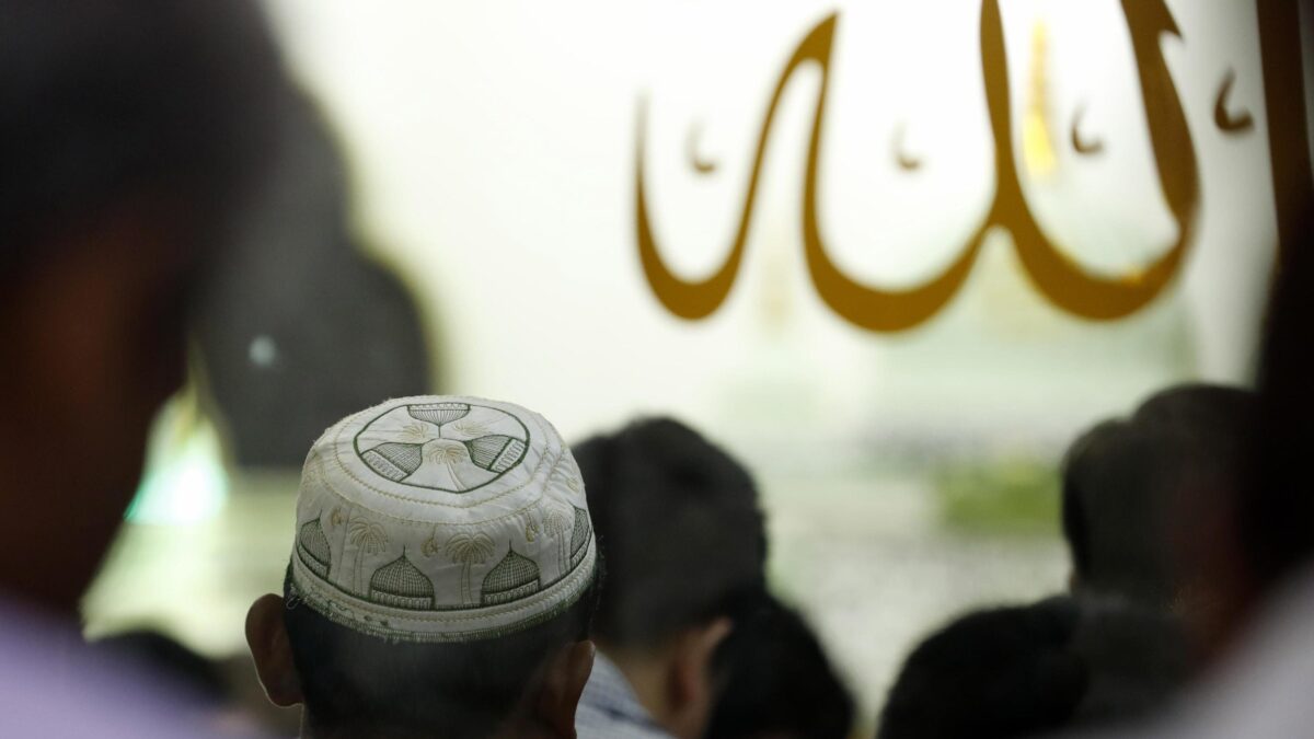 Era ora: qualcuno a sinistra scopre che con l’islam è scontro di civiltà
