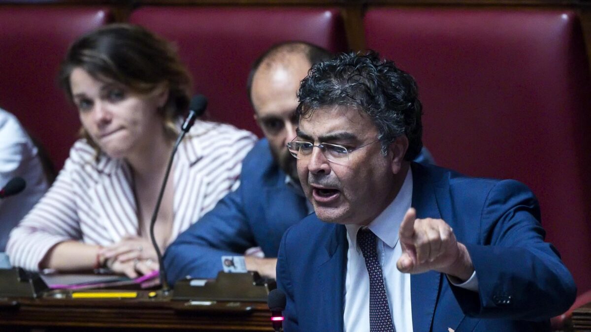 Faida grillina per fare il viceministro. Nel M5s tira aria di dissolvimento