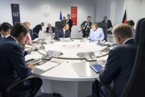 Il papocchio è stato concepito a Biarritz