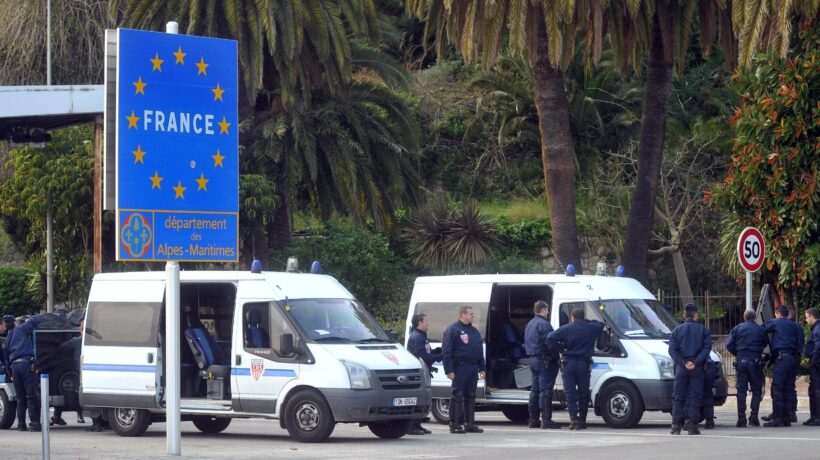 I francesi continuano a rastrellare i migranti per spedirli a Ventimiglia