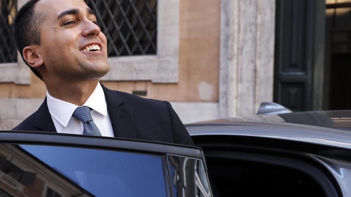 Di Maio si vende anche le regionali: M5s alleato al «partito di Bibbiano»