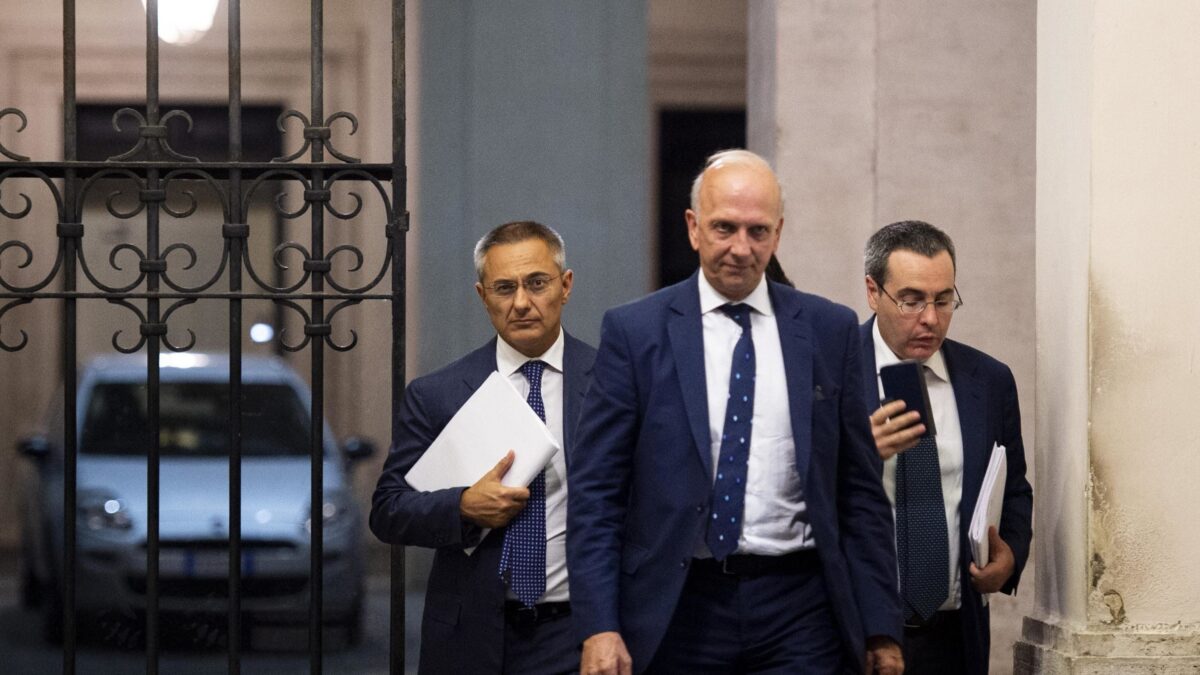 «L’ideologia gender deve rimanere fuori dalle classi»