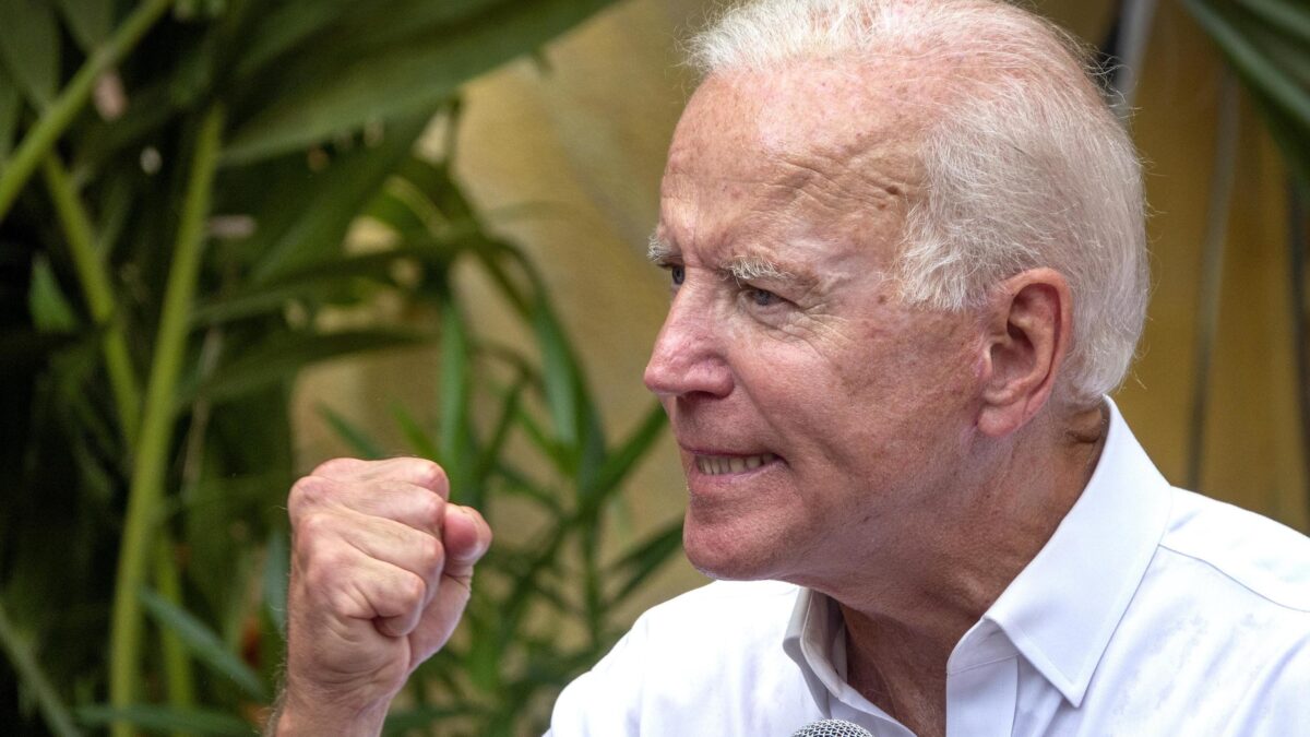 Dietro gli attacchi di Biden a Trump c’è sempre un po’ di intelligence