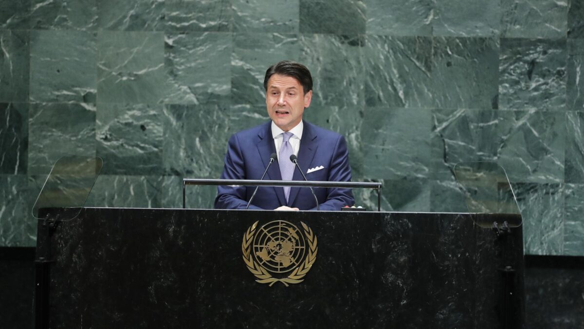 Conte non parla più dell’Iva: vuol dire  che la aumenterà