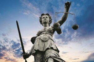 Ecco perché oggi non possiamo dirci liberi