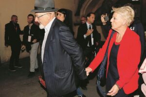 Nel fascicolo anche «Lady Leopolda», quella delle fatture di mamma Laura