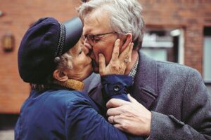 Casti e fedeli: che belli i valori del Medioevo