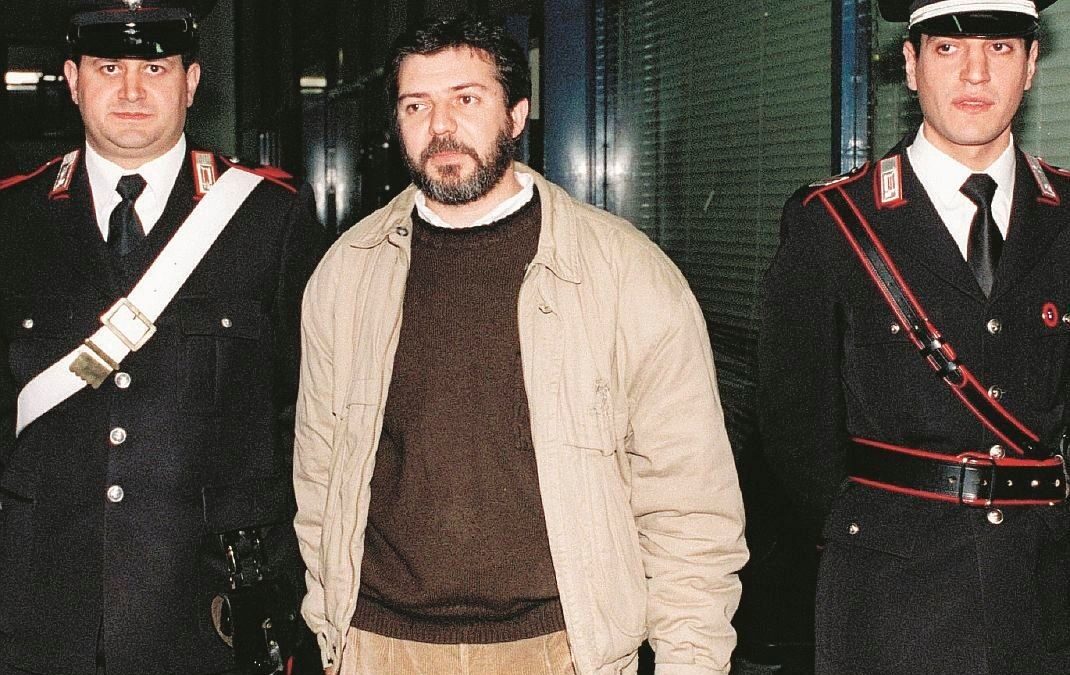 Lo Stato dà il reddito di cittadinanza ad altri due br che lo volevano morto
