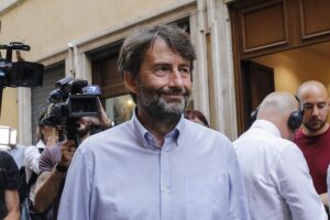 Il vicedisastro mollò Letta per Renzi. Si riprende la Cultura