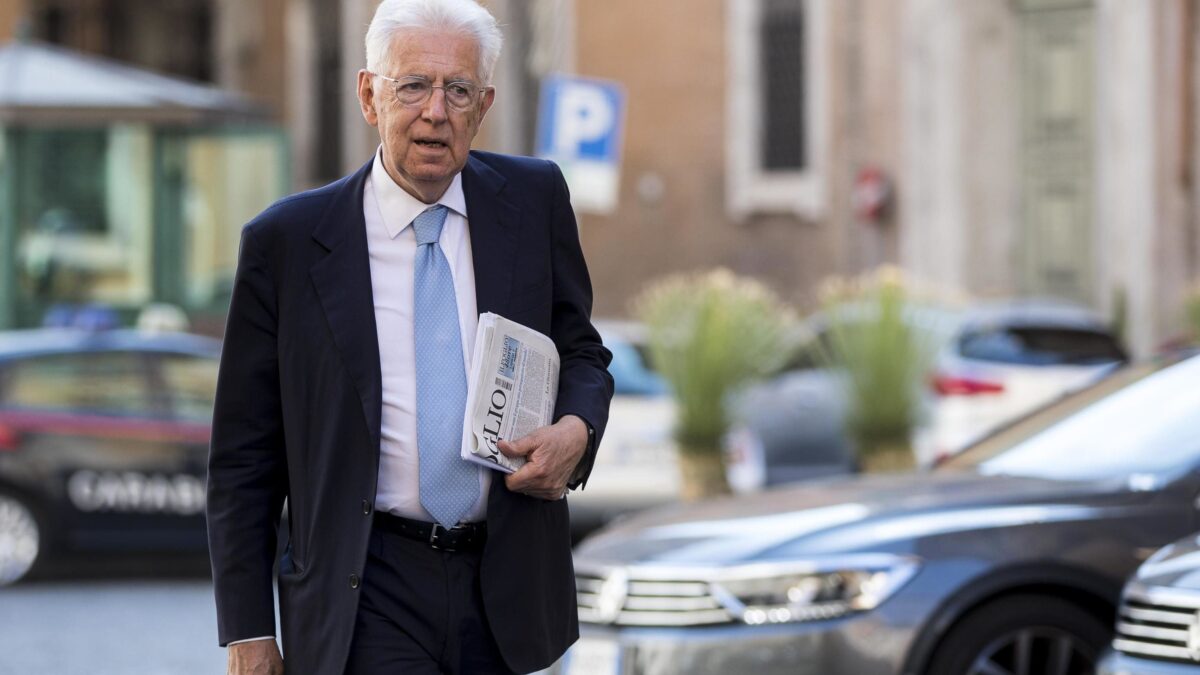 I senatori a vita fanno da stampella. Che imbarazzo l’asse Monti-grillini