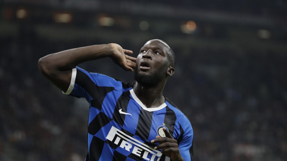«Ti amo, mamma». Il derby di Lukaku ha fatto dimenticare il Circo Wanda