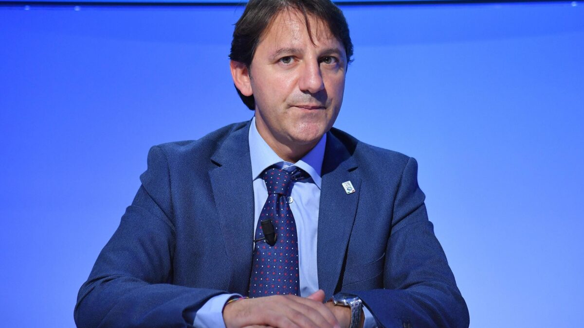 Non solo Br: reddito di cittadinanza anche a ladri, stupratori e assassini