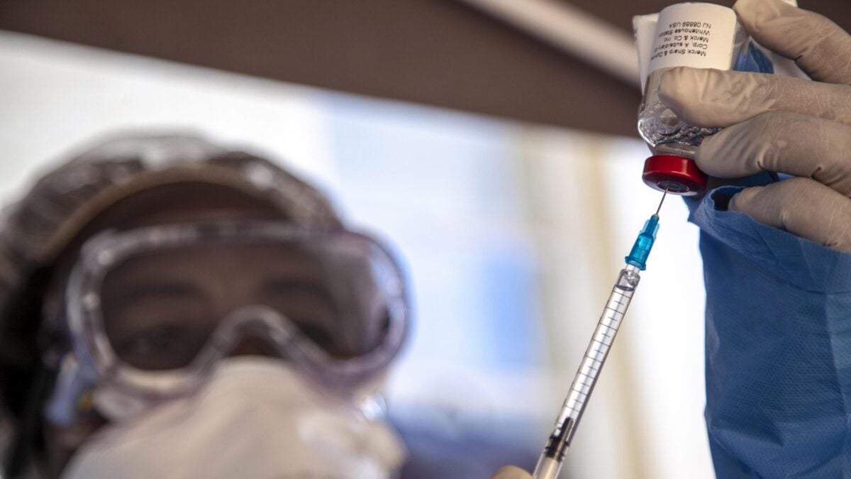 Difendersi dal cancro con i vaccini. La nuova era della prevenzione