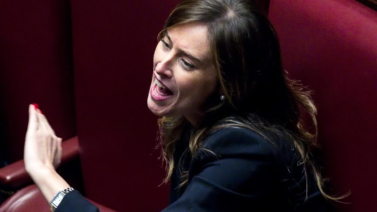 Il Bullo non impara mai. Sogna  la Boschi sindaco di Roma