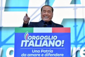 L’ultimo guizzo del Cav: fa il gregario. Il centrodestra prima di Forza Italia
