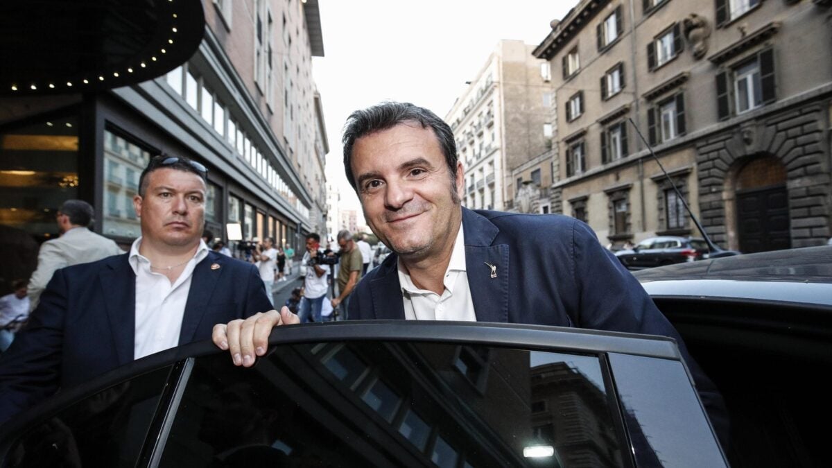 Gian Marco Centinaio «Ci governa il partito della cadrega»