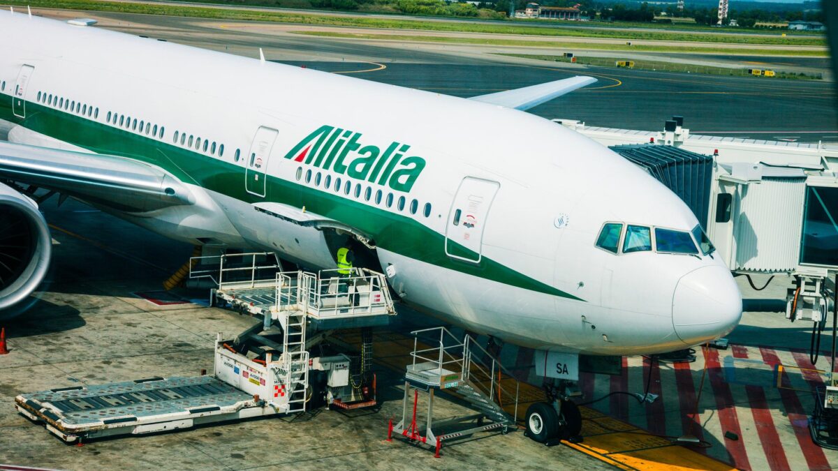 Tassano il diesel per far volare Alitalia