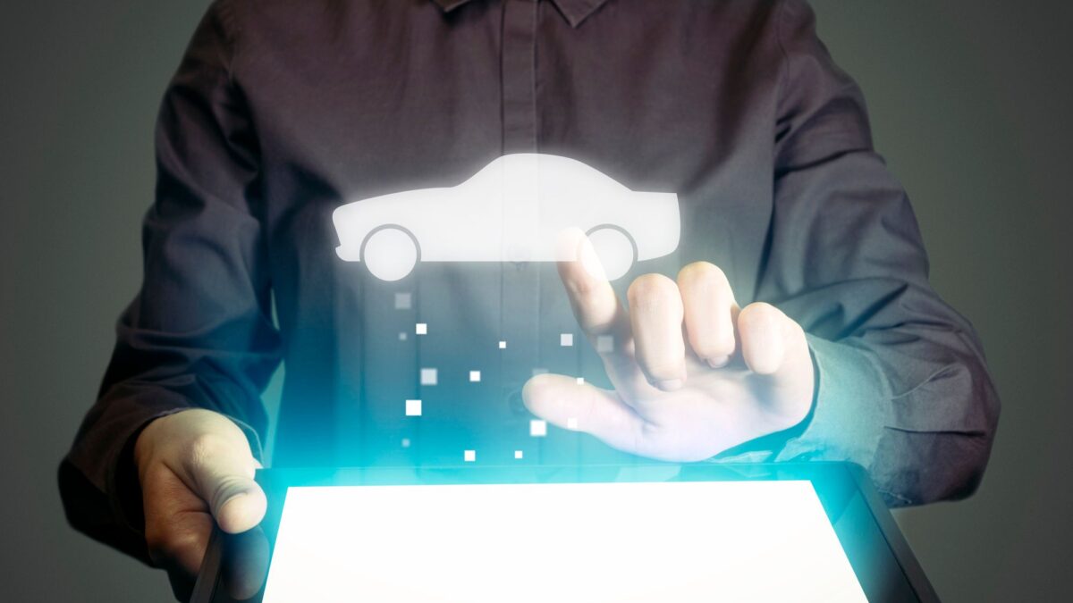 «Obbligo della pec per gli automobilisti». Il Cnel era inutile ora è pure pericoloso