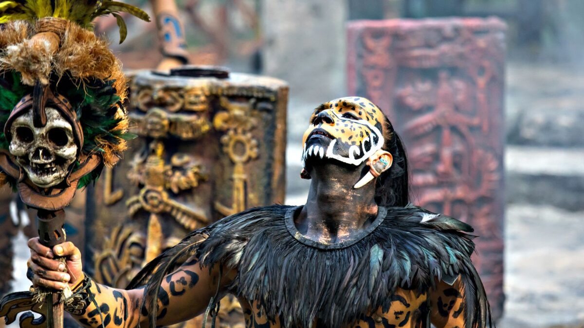 Gli indios non hanno dèi, ma demoni che si venerano con i sacrifici umani