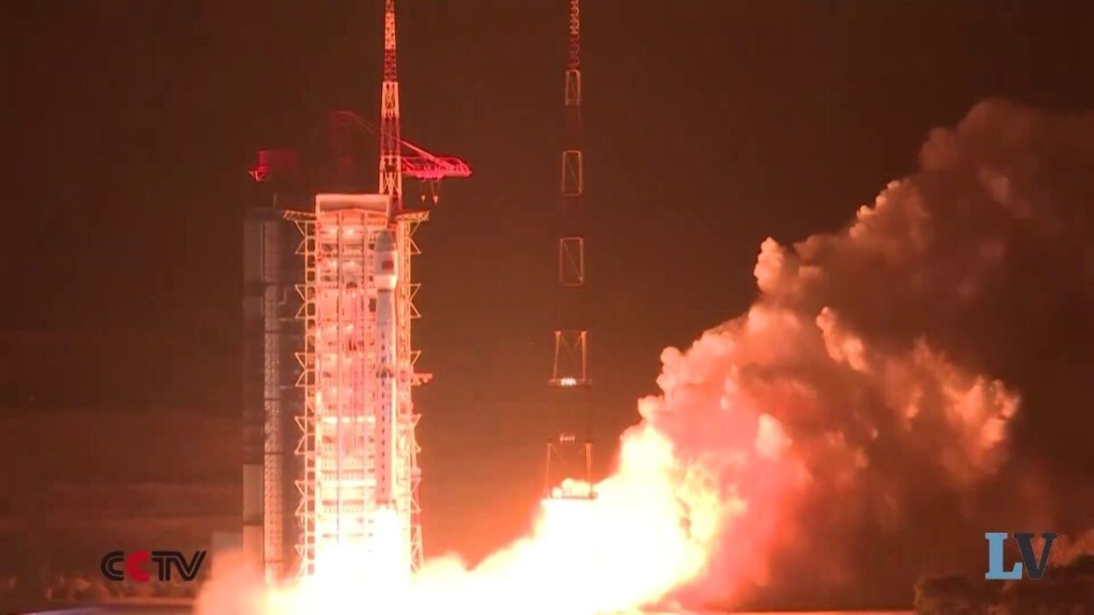 Mentre il mondo parla di Hong Kong la Cina si prende la tecnologia dei satelliti