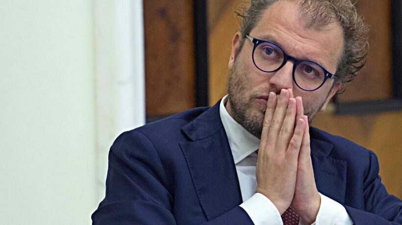 Lotti va a processo, il carabiniere messo alla gogna da Renzi è invece prosciolto dalle accuse