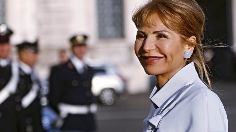 Schiaffoni all’ospite solo se è di destra. La tracotanza di Lilli diventa un caso