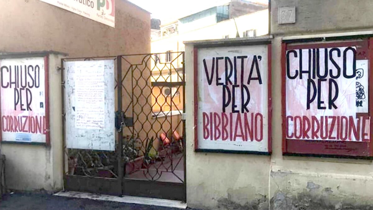 Lo scandalo Bibbiano non è finito. Ora c’è pure una nuova indagata