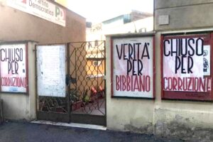Lo scandalo Bibbiano non è finito. Ora c’è pure una nuova indagata