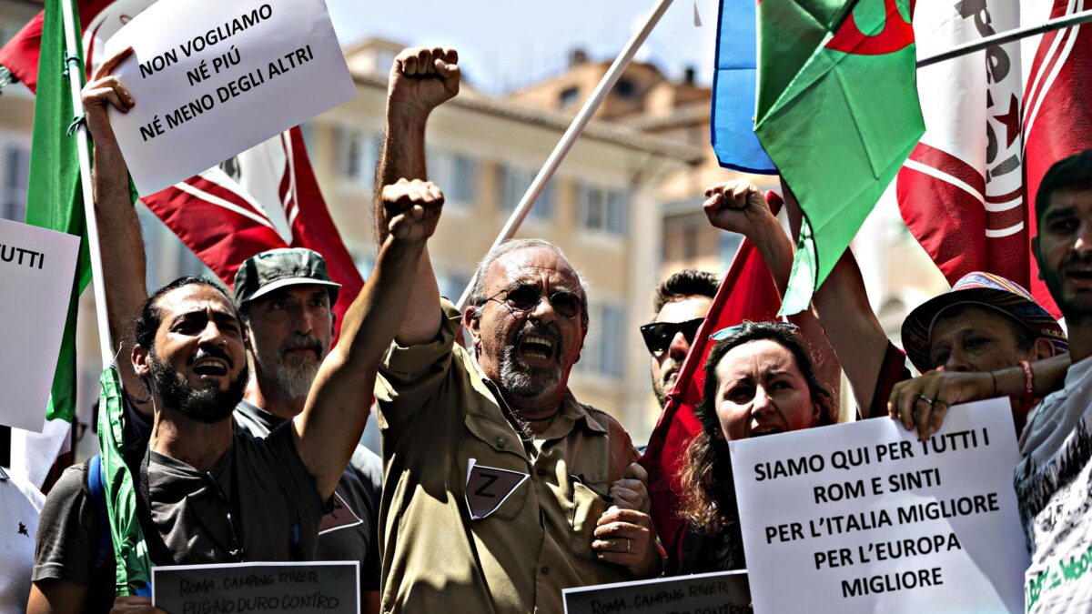 Fallimento del piano rom della Raggi. Ricollocata appena una famiglia su 10