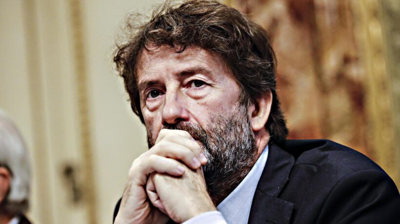 Renzi sogna il ribaltone dc con Franceschini