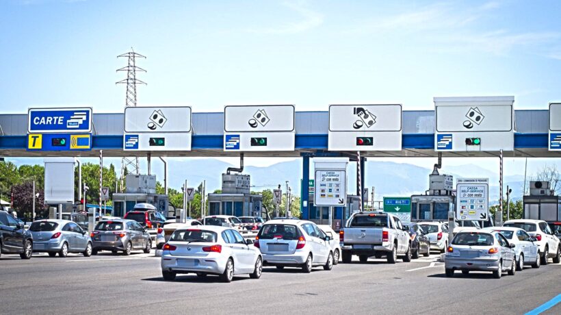 La manovra alza le tasse autostradali. I gestori: «Calerà la manutenzione»