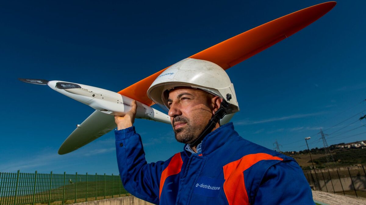 Calamità naturali e manutenzione straordinaria: la rete di droni di E-distribuzione aumenta l’efficienza degli interventi