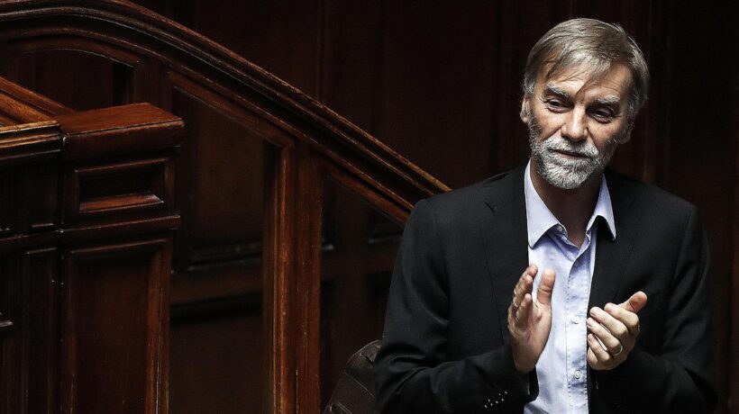 Il ministero di Delrio era informato del «rischio crollo» del Morandi