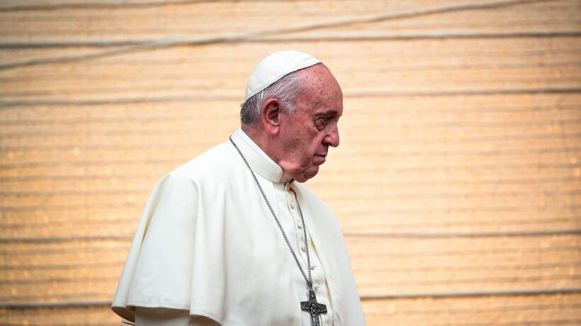 Bergoglio, real politik con Pechino.«Hong Kong? Tutti hanno problemi»