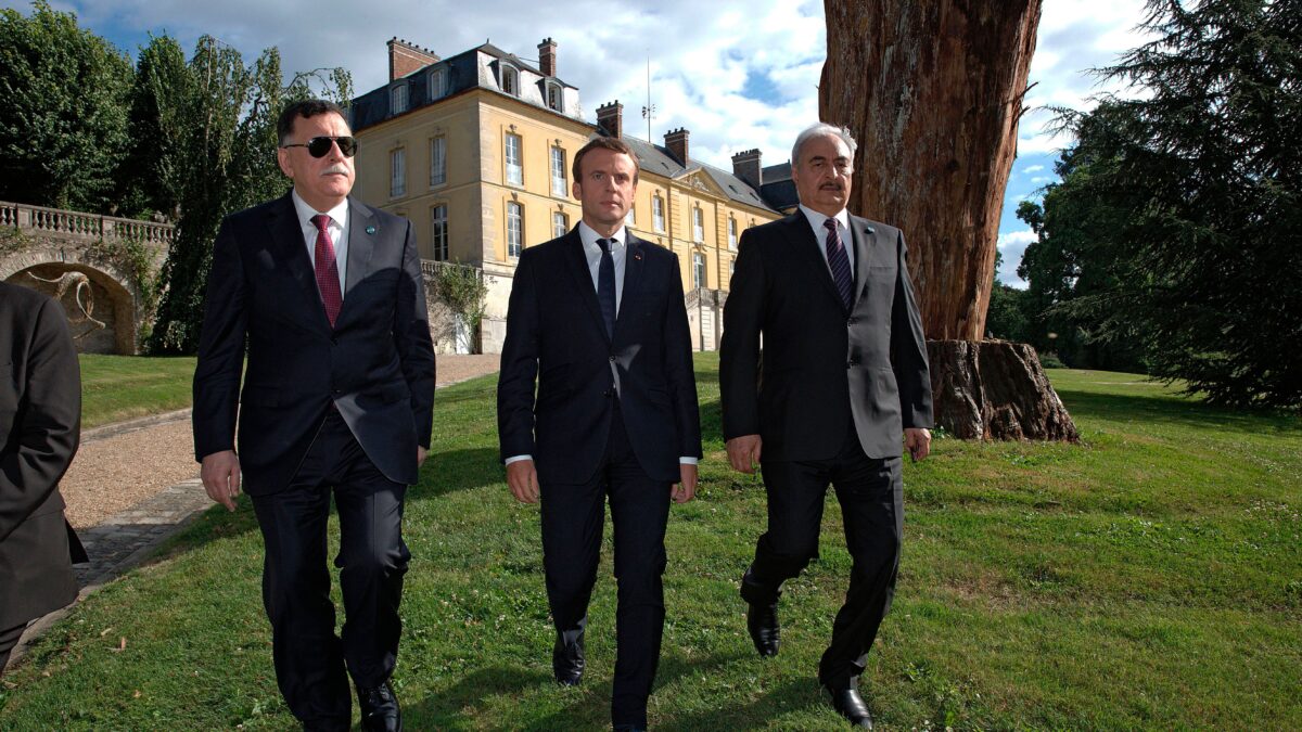 Ora che pure Trump punta su Sarraj l’Italia si sposta sulla linea Macron