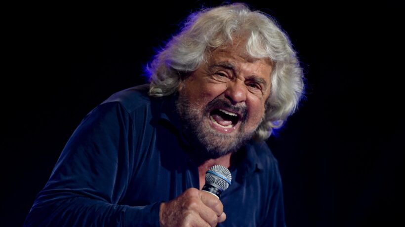 Questa volta il vaffa è tutto per Grillo. La base non perdona la svolta a sinistra