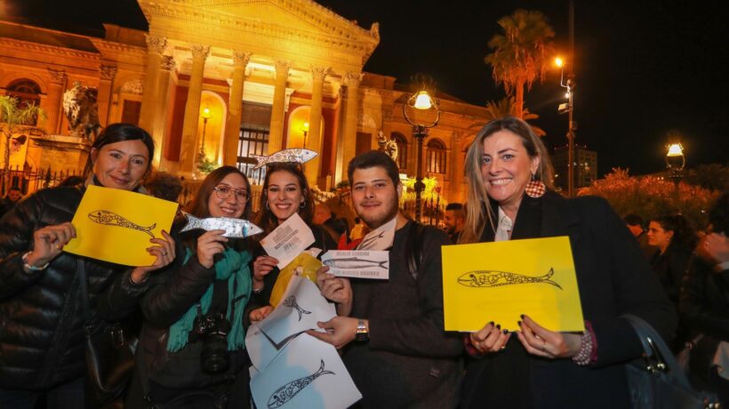 Uniformi e intolleranti come i regimi. Sardine è davvero il nome più giusto
