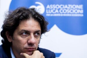 I giudici della Corte  aprono all’eutanasia. Spalancate le porte al diritto di uccidersi