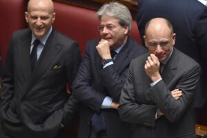 Due ex premier dem in campo contro l’Italia