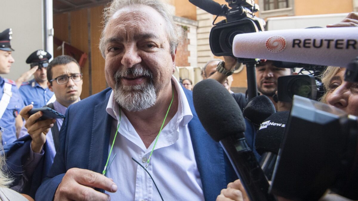 Michele Giarrusso: «Noi 5 stelle siamo in crisi d’identità»