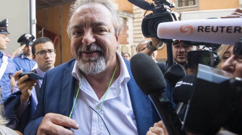 Michele Giarrusso: «Noi 5 stelle siamo in crisi d’identità»