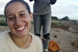 Una luce sulla sorte di Silvia Romano. È viva, ma in mano a milizie jihadiste