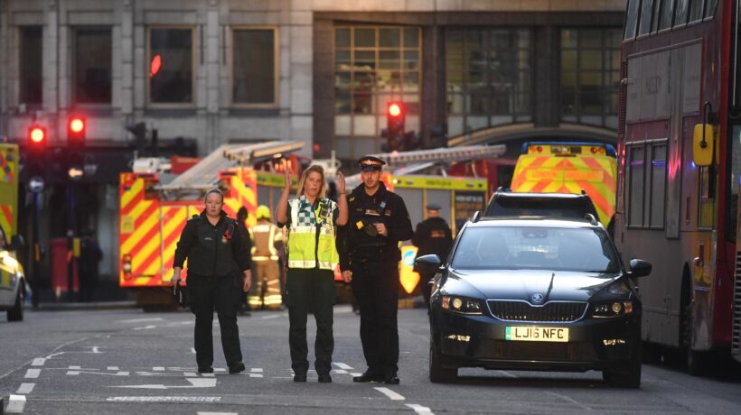 In Europa doppio atto di terrore. Londra e l’Aja prese a coltellate