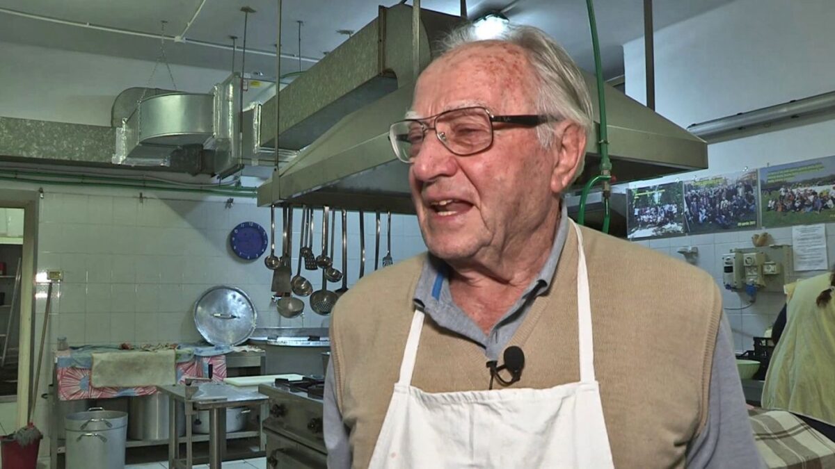 «Cucino per i senzatetto. I nuovi poveri sono i papà italiani divorziati»