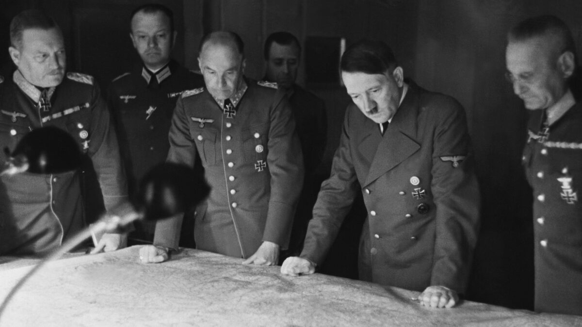 L’uomo che poteva fermare Hitler rifiutò di farlo per senso dell’onore