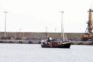 L’Ue regala 11 miliardi alle Ong e non vuole spiegarci il perché