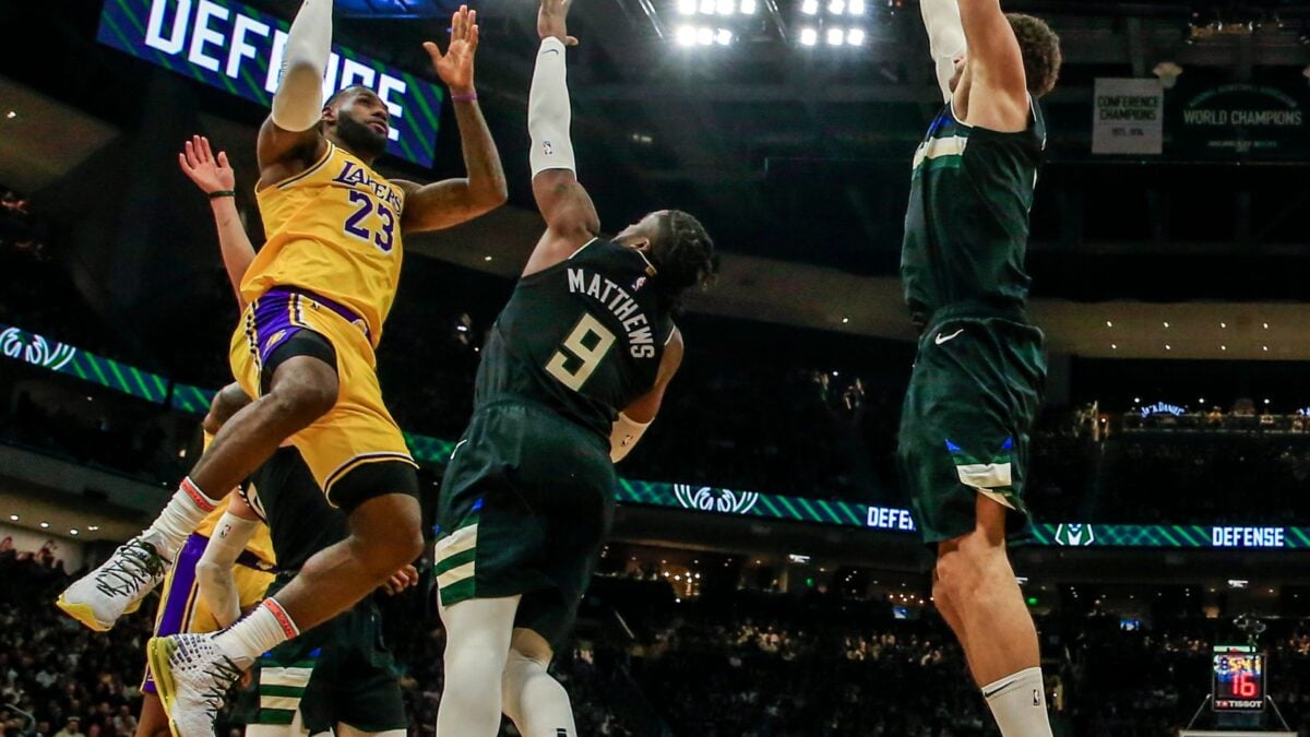 Negli Usa giù gli ascolti dell’Nba e da noi i diritti tv sul calcio non trovano padrone